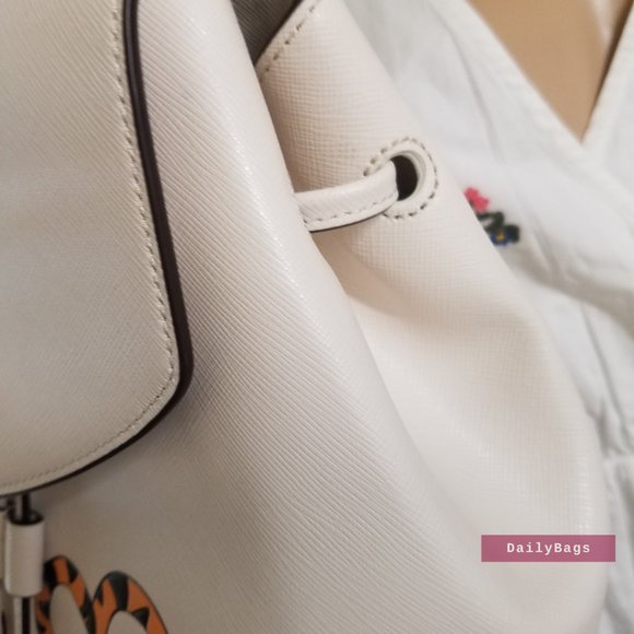 BEAUTIFUL LIZZIE MEDIUM BACKPACK KATE SPADE PARCHMENT RED DISNEY COLLECTION NEW - Picture 6 of 10